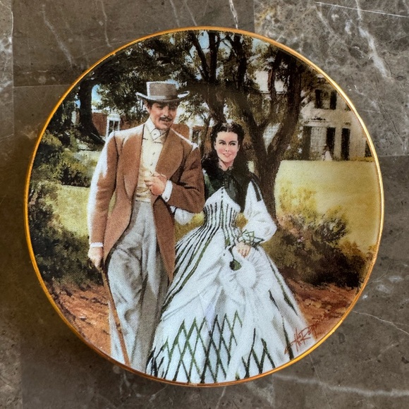 Bradford Exchange | Gone with the Wind “Golden Memories” Mini Plate Collection - Picture 10 of 16